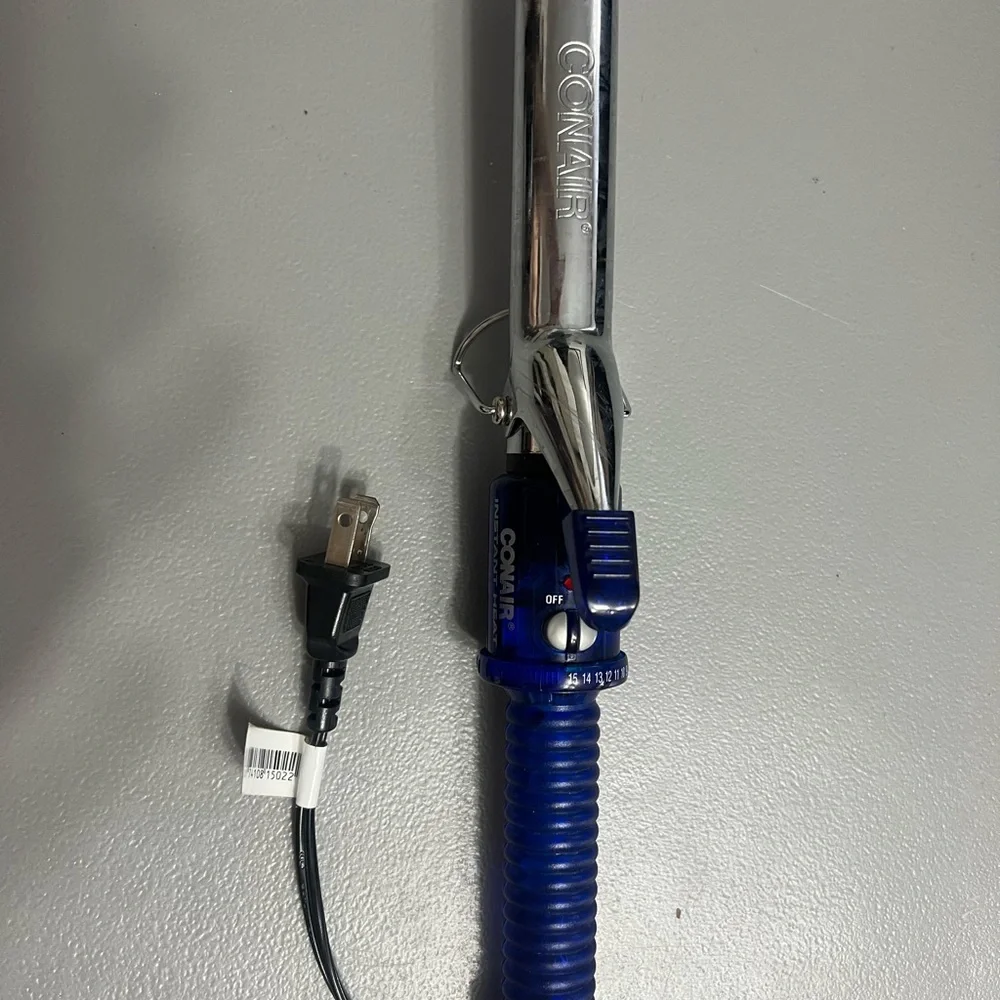Conair Blue and Silver Curling Iron instant heat 1‎ inch